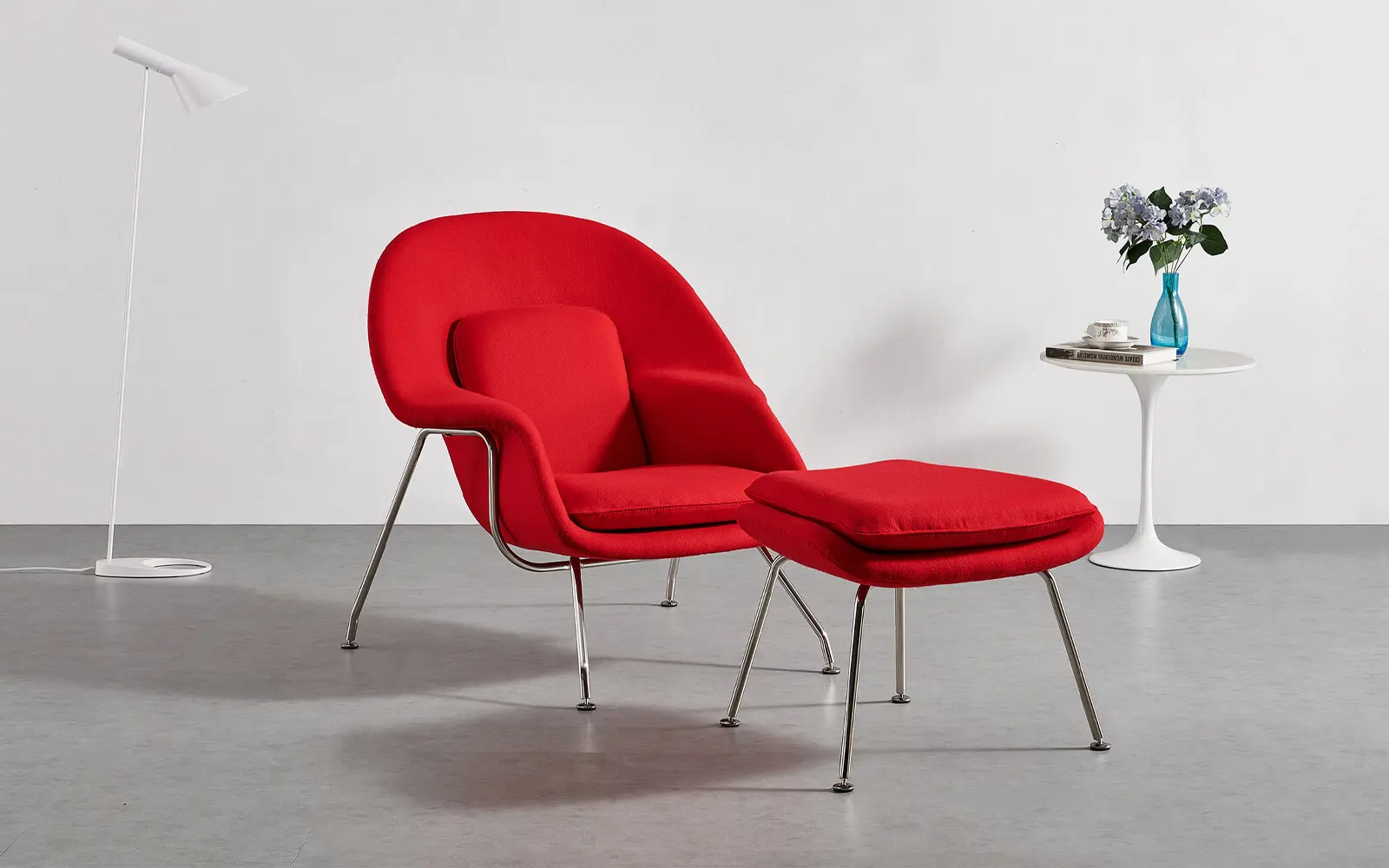 Womb Chair Premium Reproduction Inspired by Eero Saarinen s Classic